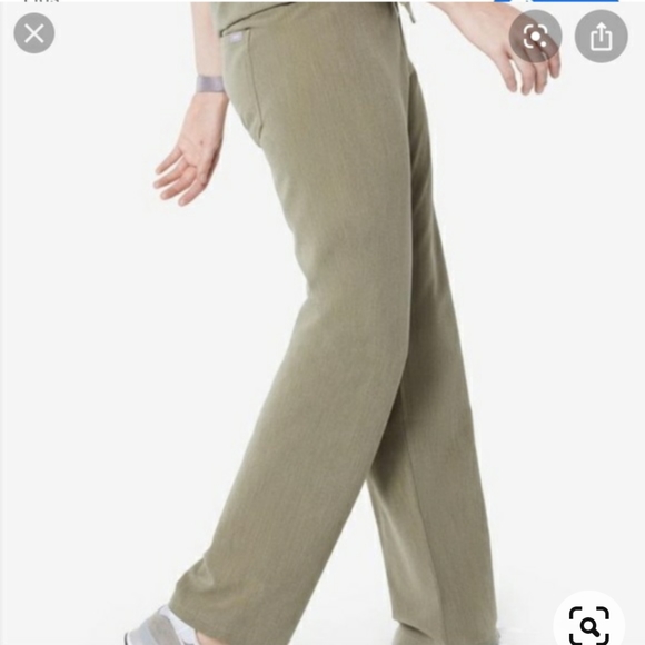 Figs Heather Olive Livingston - Picture 1 of 4